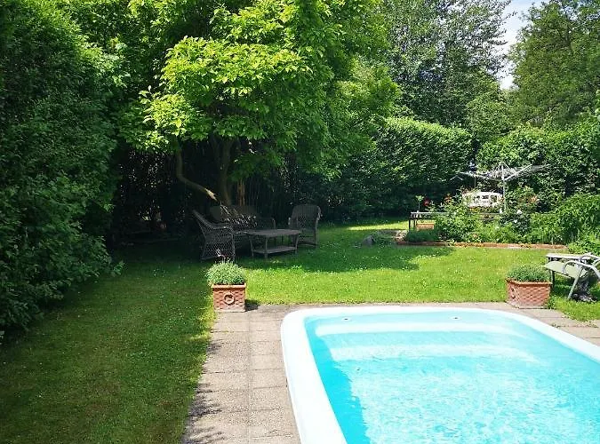 Christl - Mit Garten Und Pool Zur Mitbenutzung דירה *
